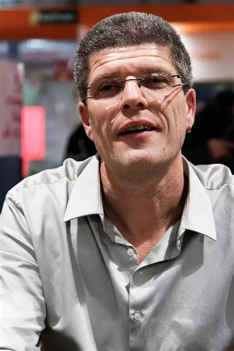 OIP.0GtsIytAwgCW_whqjdPhJgHaLH